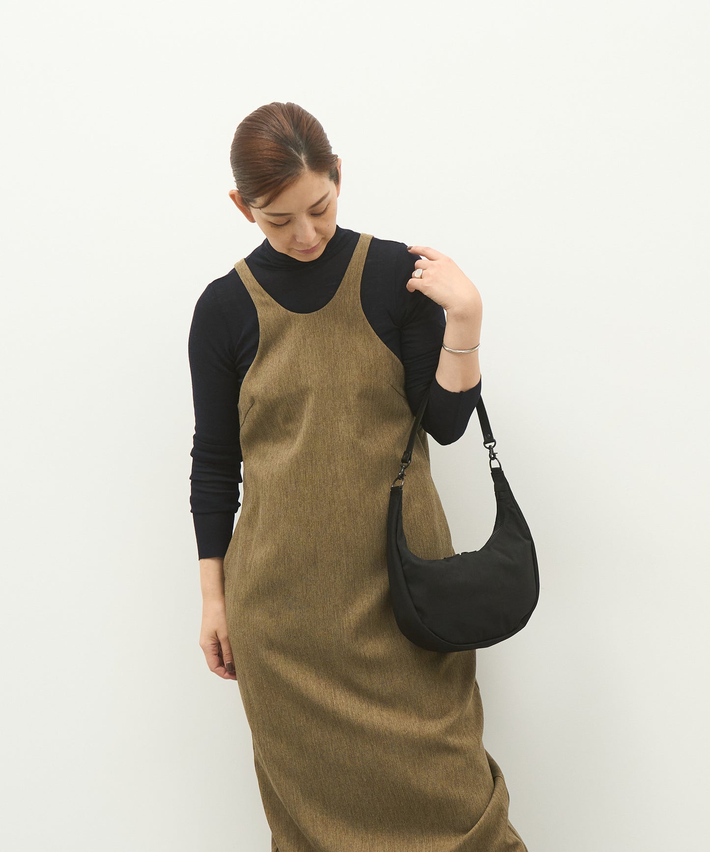 《10%off ~10/14》#89/ デイリーラウンドショルダー / Black