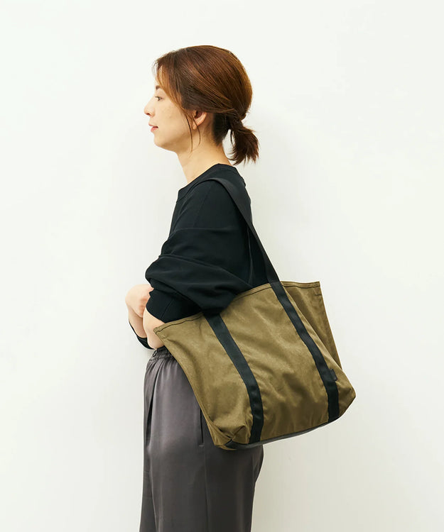 #89/ ベルトライントート（khaki）/ HD NYLON - REN