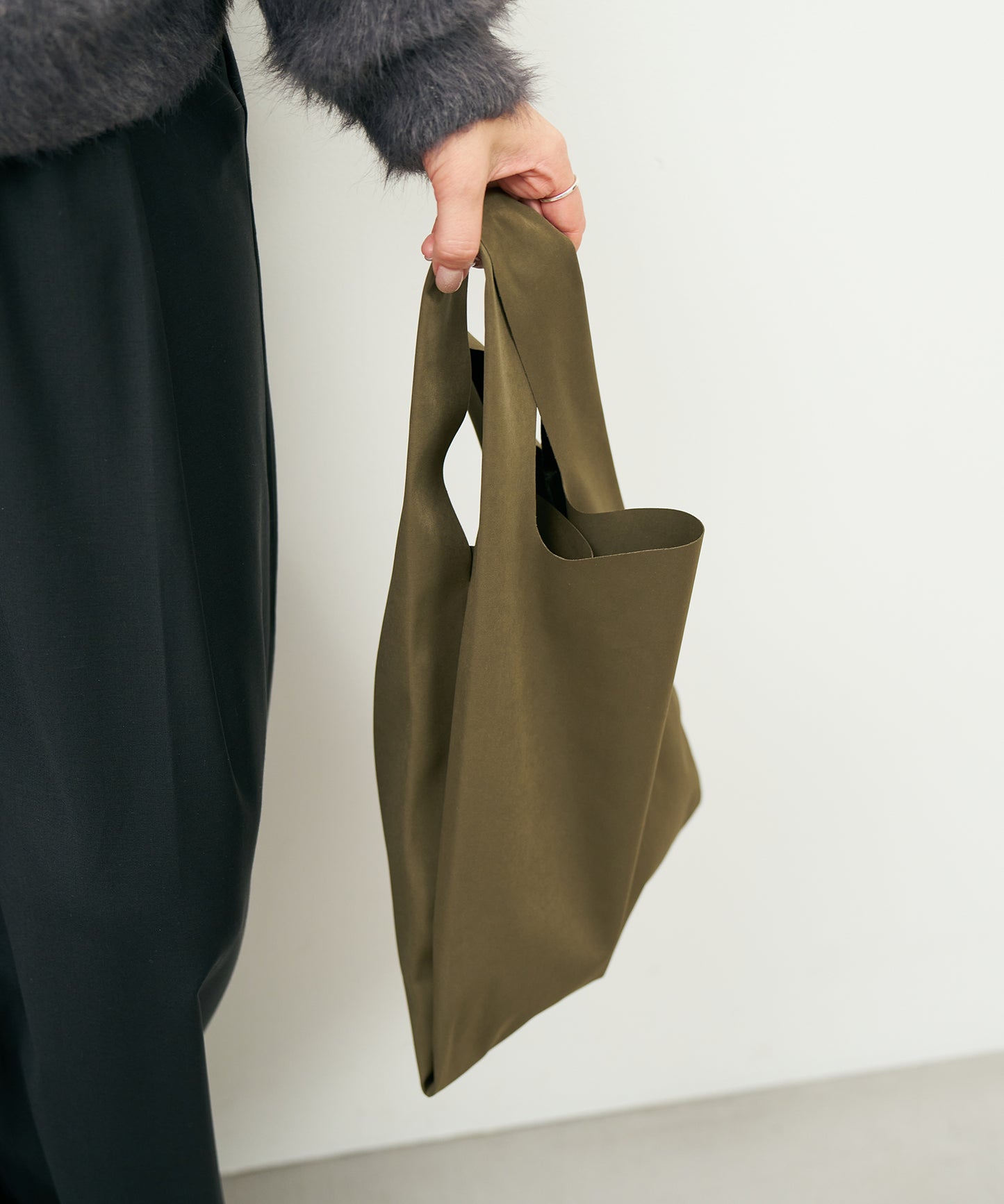 #89/ レジブクロ（khaki）/ HD NYLON