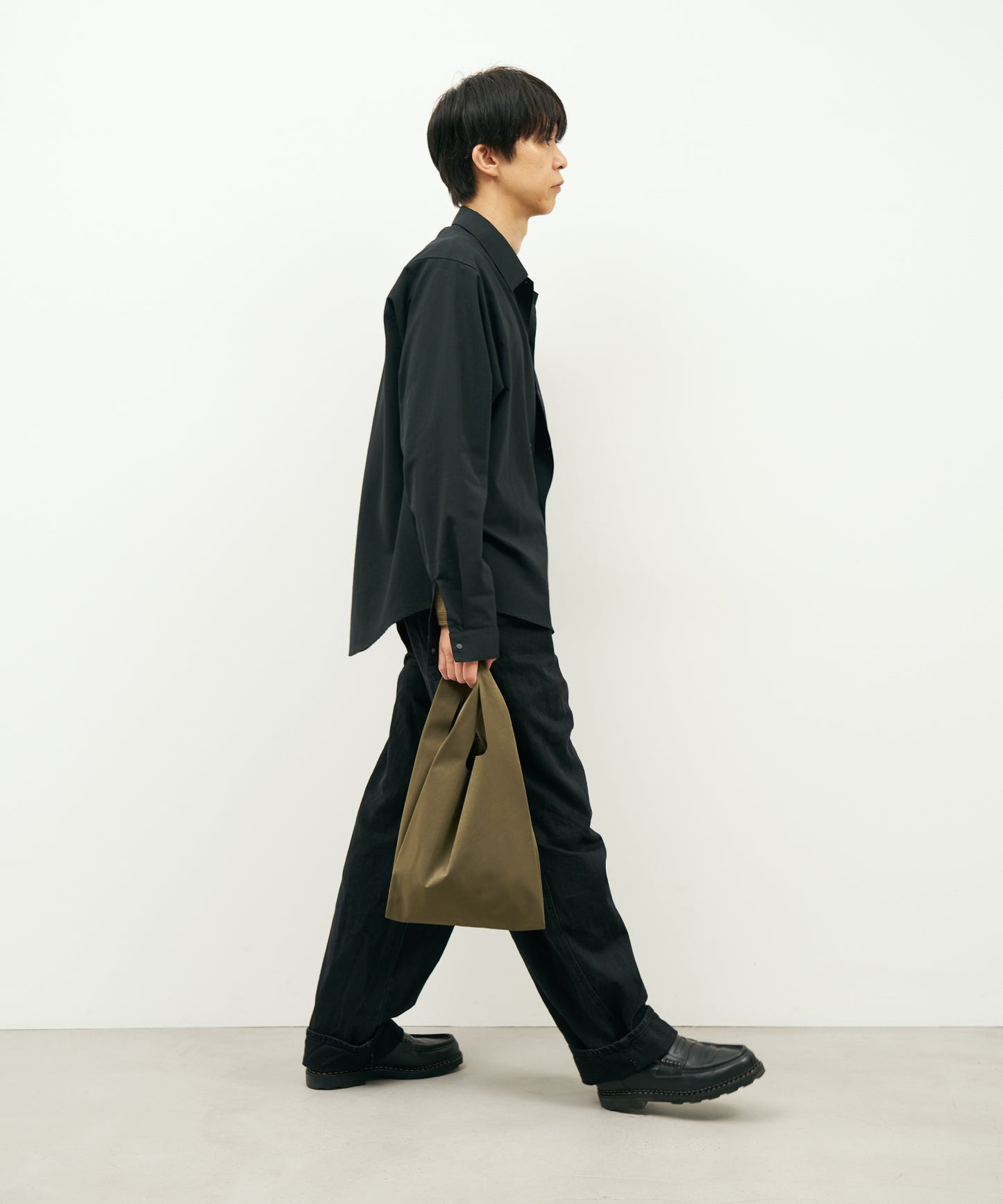 #89/ レジブクロ（khaki）/ HD NYLON