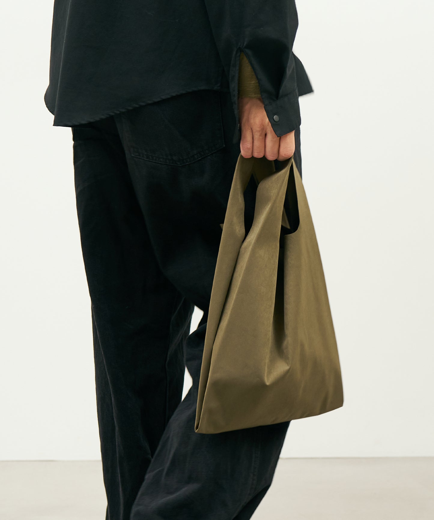 #89/ レジブクロ（khaki）/ HD NYLON