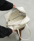 silk white / 内装