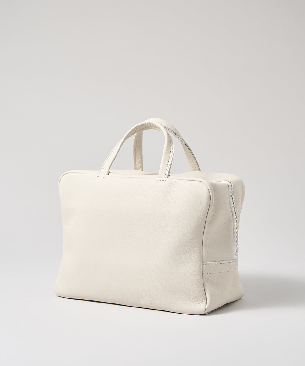 ivory / 完売