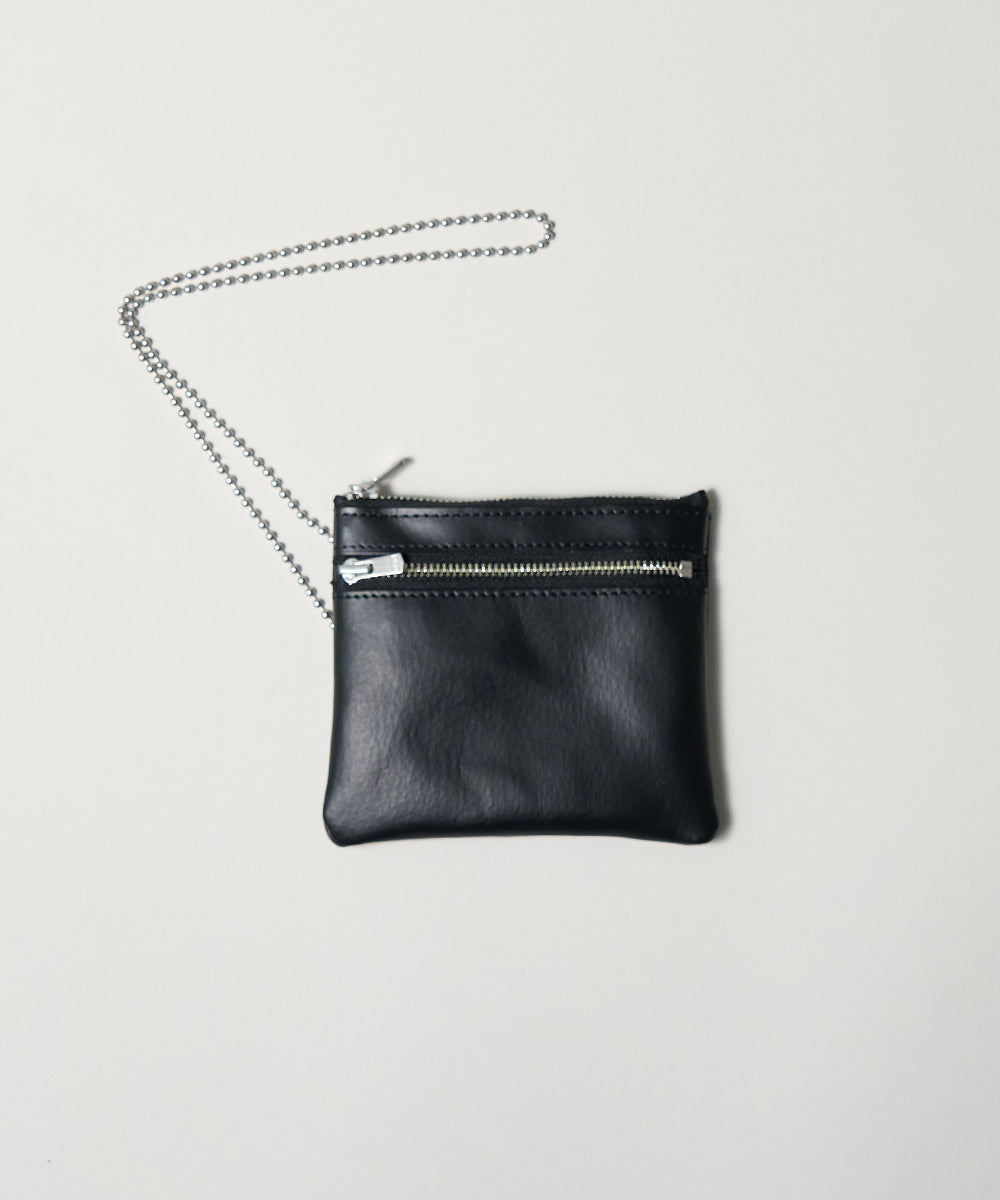 matte black / 正面