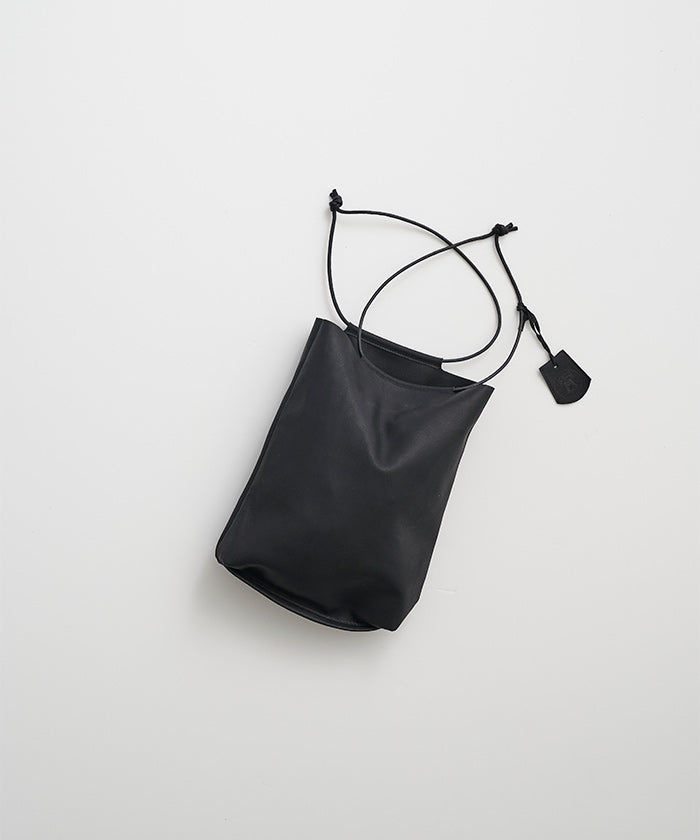 velor black